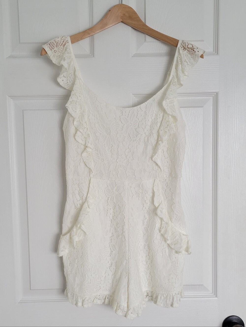 Sugarlips Cream Lace Ruffle Romper